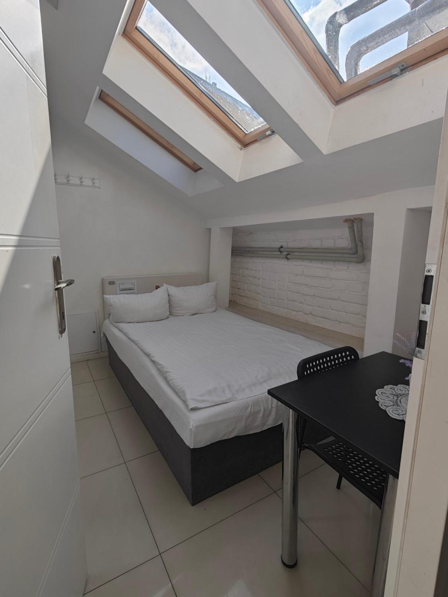 Apartamenty Wilcza - City Center Βαρσοβία Δωμάτιο φωτογραφία