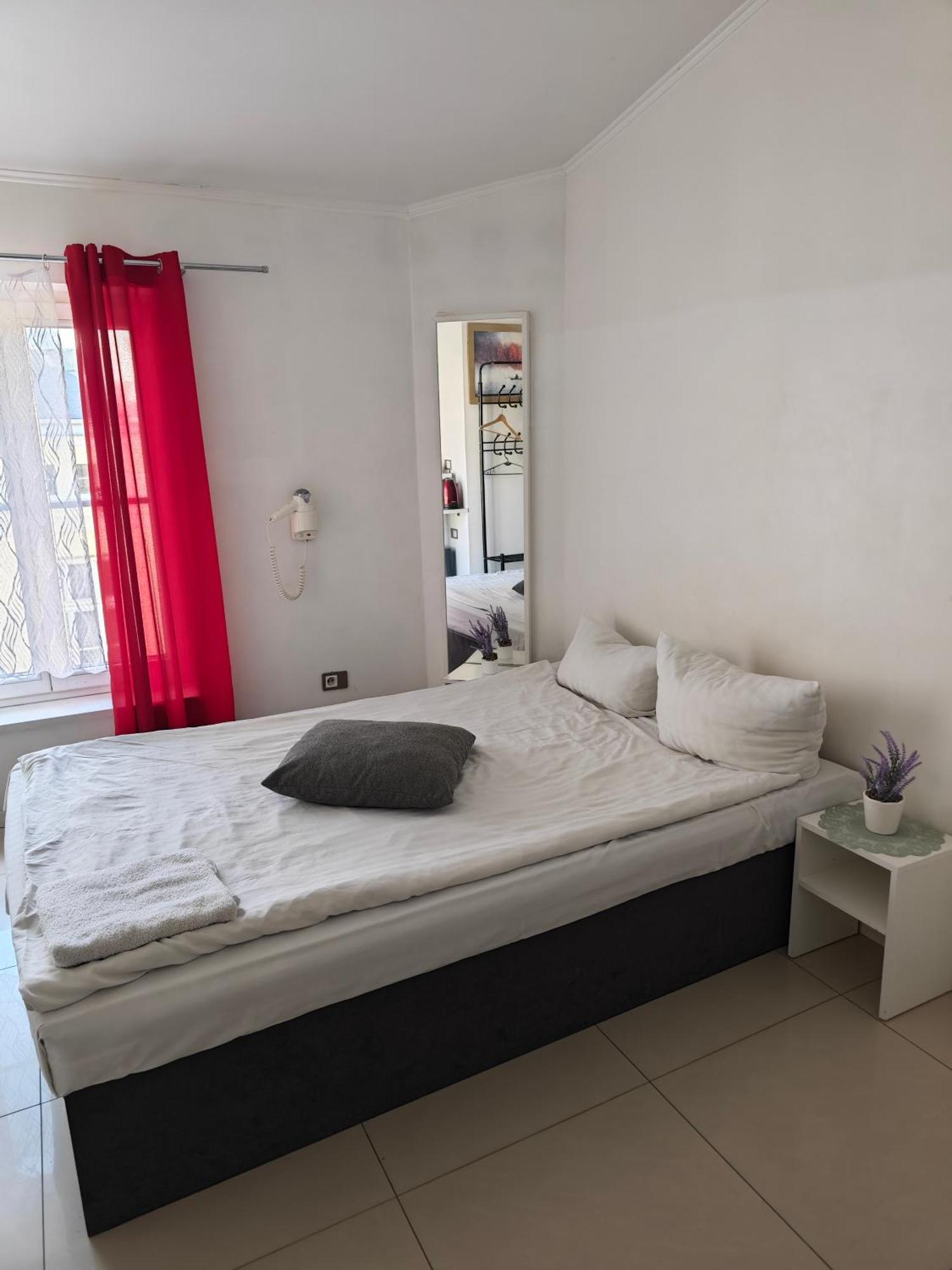 Apartamenty Wilcza - City Center Βαρσοβία Δωμάτιο φωτογραφία